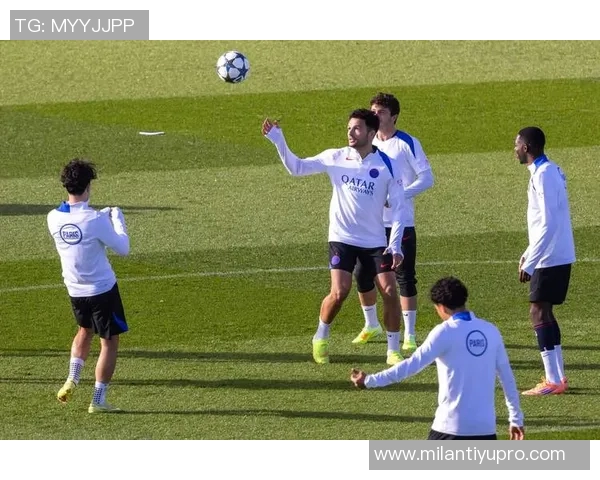 真核维蒂尼亚在欧冠单场创下135触球和126传球的双纪录