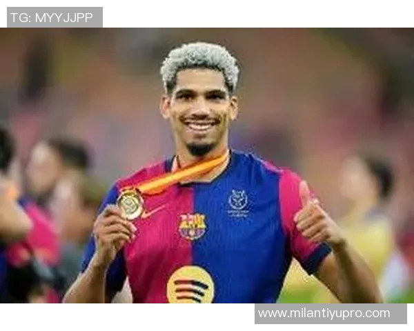 阿劳霍克服心理问题主动请缨训练即使不参赛西超杯